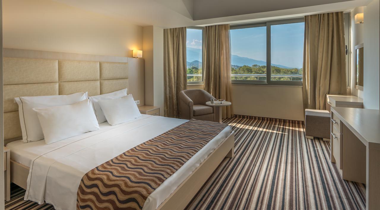Cronwell Platamon Resort All-Inclusive Exterior foto